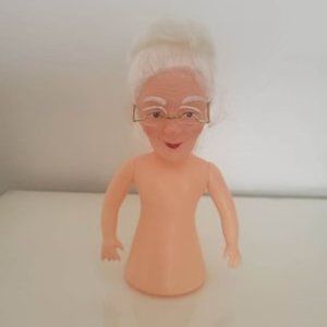 Vintage Fiber Craft Mary Claus with glasses